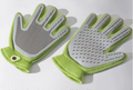 Pet Grooming Glove, Silicone Hair Remover Brush for Cats & Dogs, Gentle Massage Deshedding Mitt for Bathing, Effective Capture Loose Fur Cleaning Tool